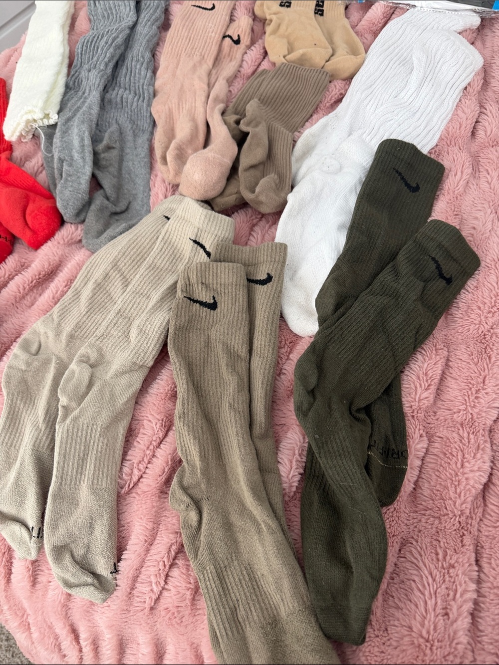 Sock bundle - Picture 2 of 5